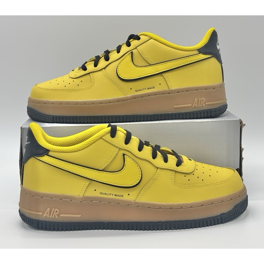 Nike Air Force 1 Low GS Yellow Gum Size 5.5Y CZ7948‑700